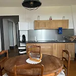 Du Campagnard Du Chateau De La Bouchatte * Chazemais